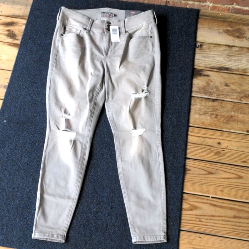 Torrid jeggings 14r